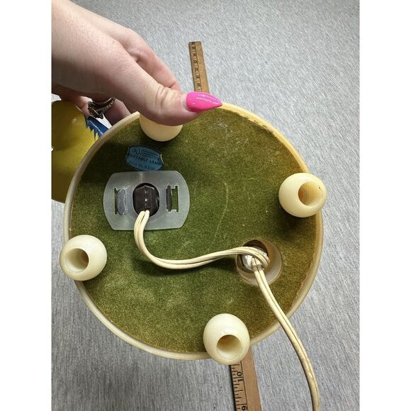 Vintage 1960s Mickey Mouse Table Lamp/Night Light Rubber Walt Disney WORKS GREAT - Picture 6 of 10